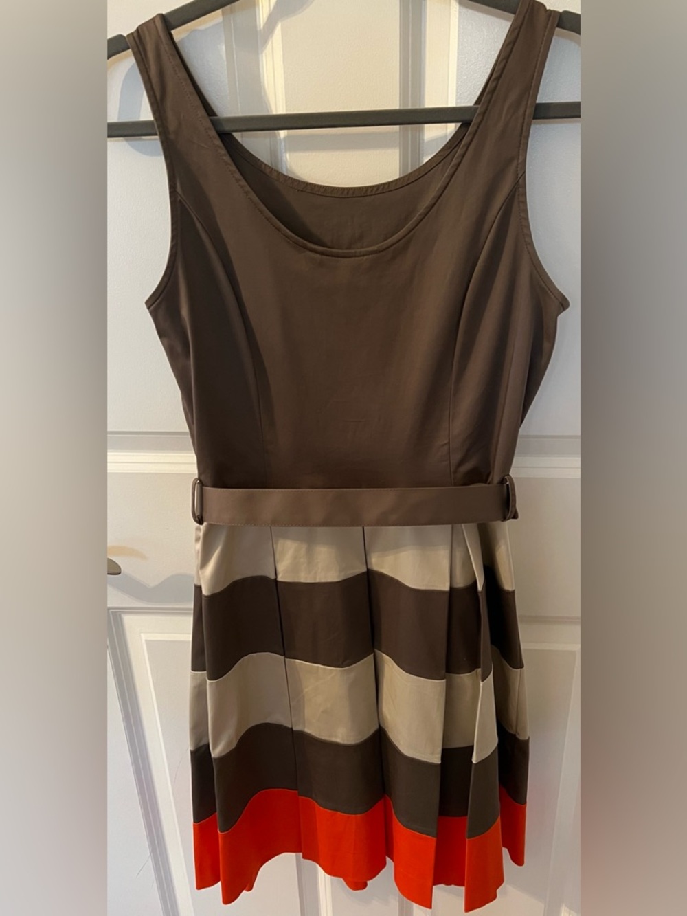 Women's Vintage Banana Republic Sleeveless Striped Belted Dress - Picture 2 of 6